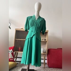 VTG 1940s INSPIRED Empire Waist WWII Era Green Dress -16 NWOT